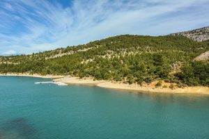 Découvrez que faire dans le Verdon, pour un séjour riche en activités et découvertes